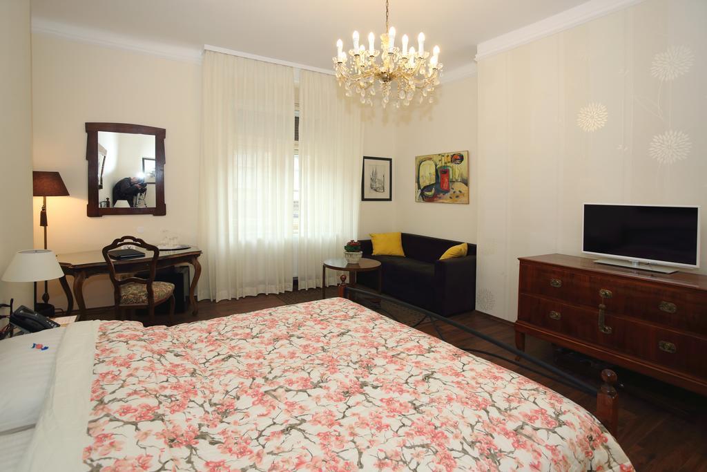 B&B Fotic Zagreb Room photo